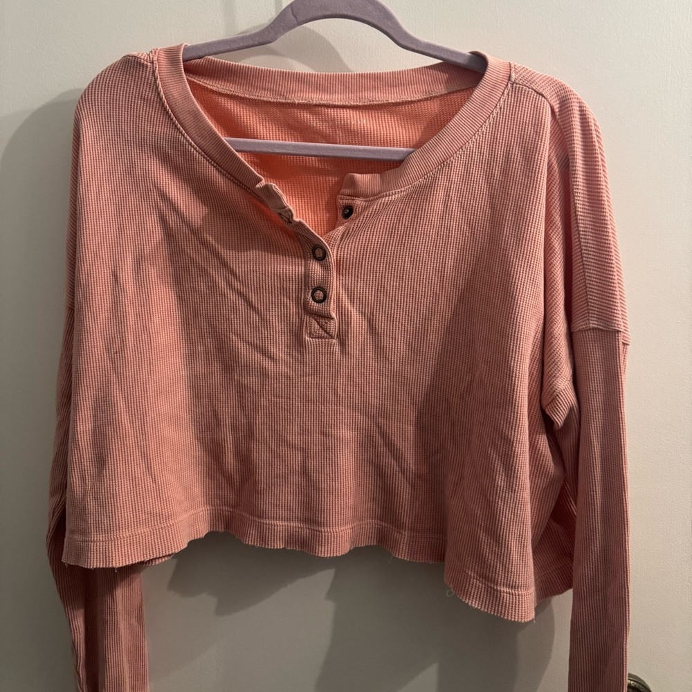 Aeropostale Coral Pink Cropped Long Sleeve Tee